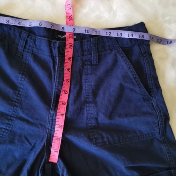 Calvin Klein Jeans shorts - Picture 3 of 3